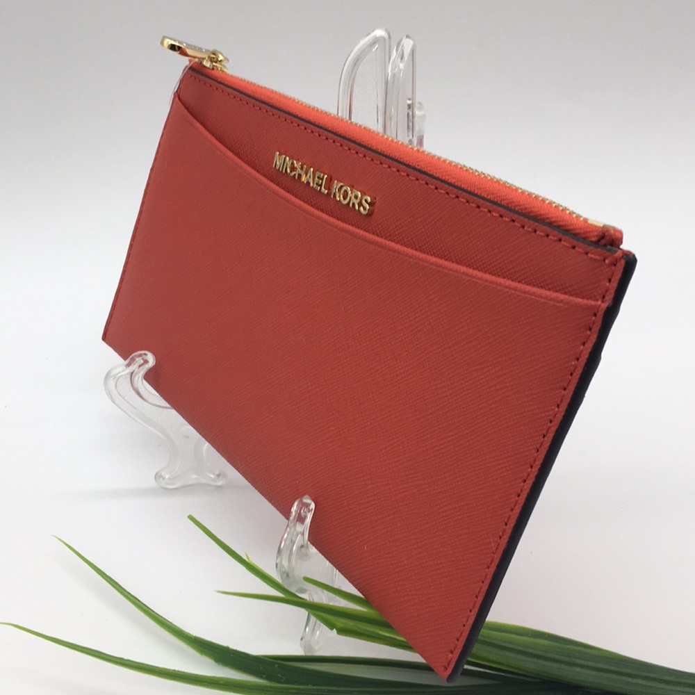 Michael Kors Jet Set Travel LG Slim Card Case - Picture 3 of 8